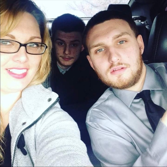 Meet your Posher, Christy - Picture 6 of 8